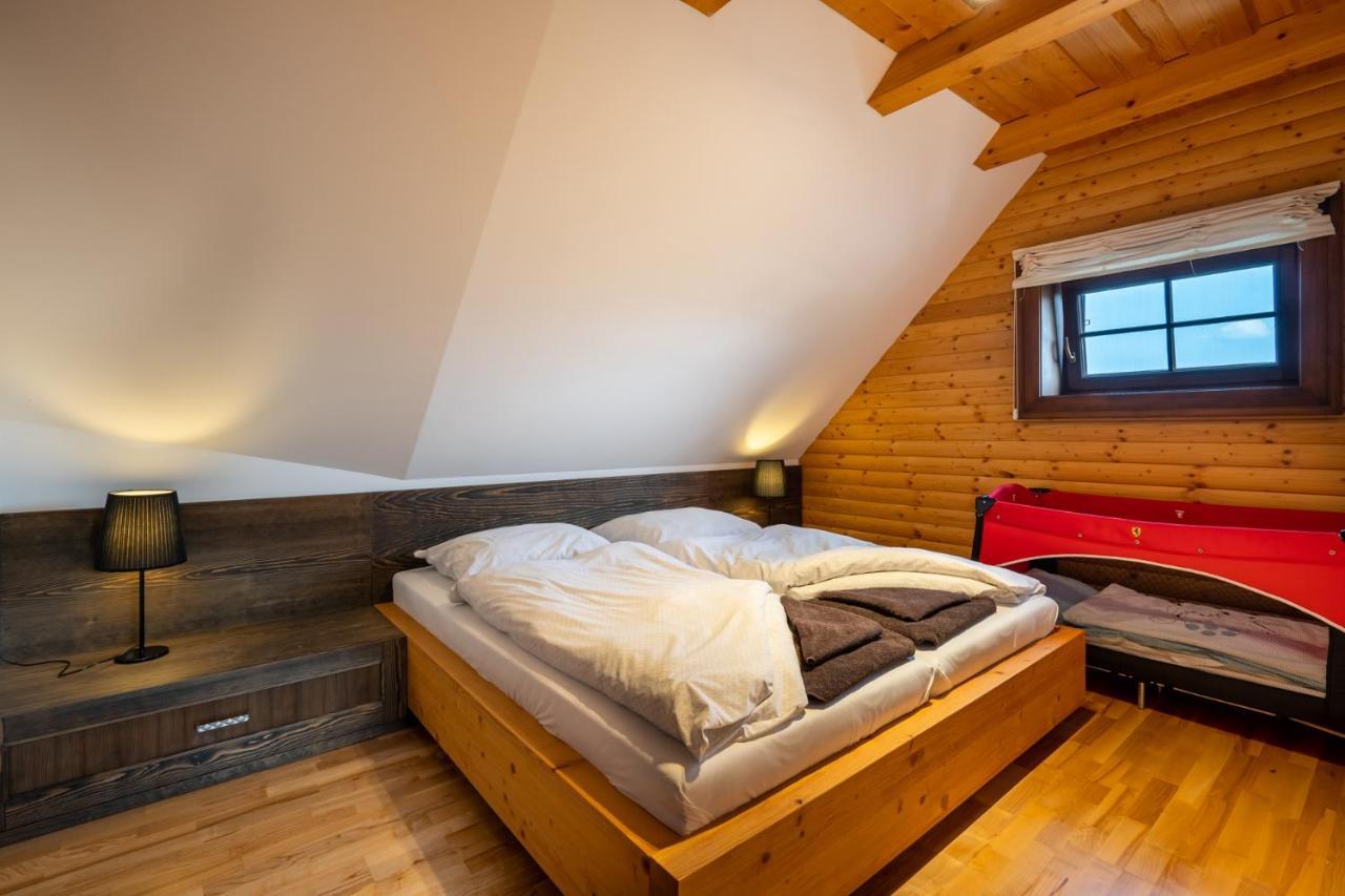 Wellness Drevenica Zuberec, 3 Apartmany, 2 Studia, Tatranske Stity Z Terasy מראה חיצוני תמונה